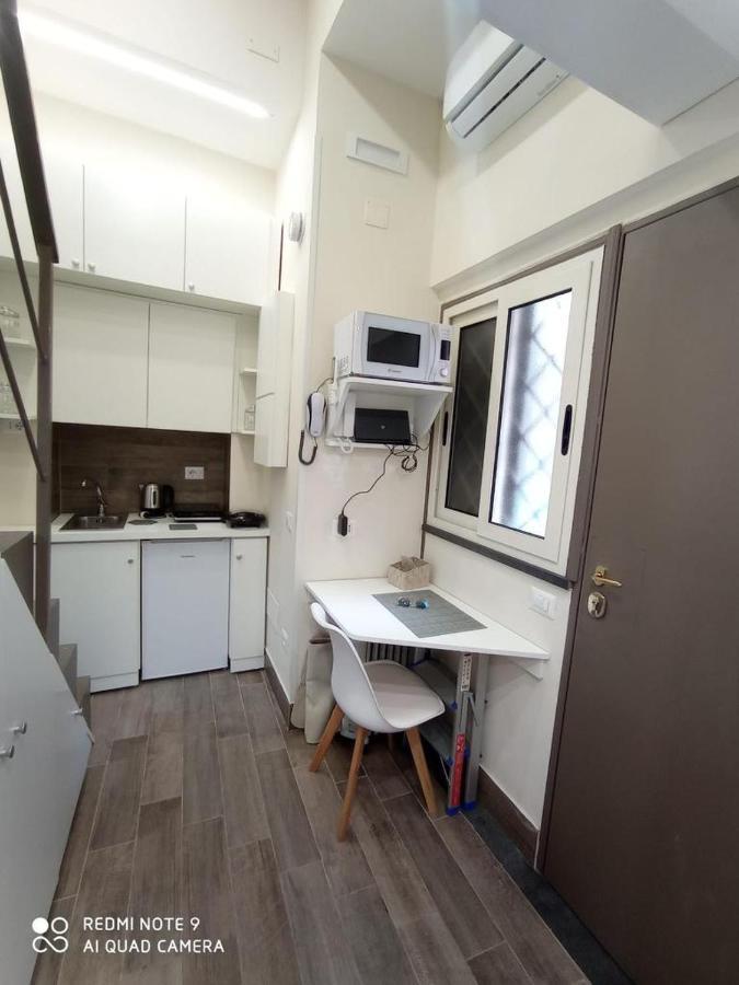 The Small House In Naplesアパートメント エクステリア 写真